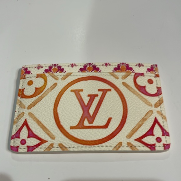 Louis Vuitton 2024 By the Pool coral tiles Card Holder Limited Edition - Picture 5 of 5